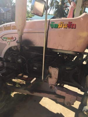 รถไถยูเอมไทซัน