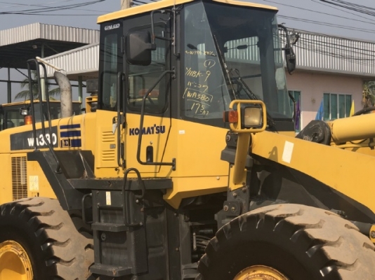 ขายรถตักล้อยาง KOMATSU WA380-5 นำเข้าเองจากญี่ปุ่น สภาพสวยพร้อมใช้ ขายรถตักล้อยาง KOMATSU WA380-5 นำเข้าเองจากญี่ปุ่น สภาพสวยพร้อมใช้
