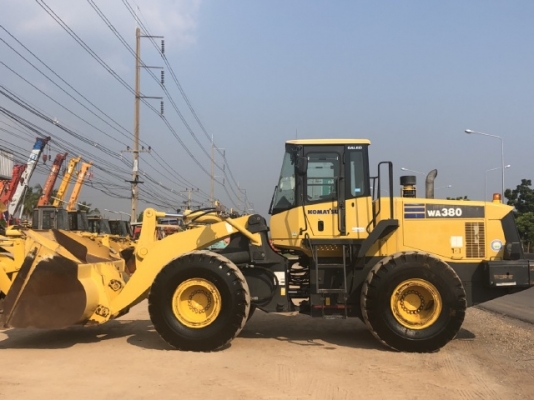 ขายรถตักล้อยาง KOMATSU WA380-5 นำเข้าเองจากญี่ปุ่น สภาพสวยพร้อมใช้