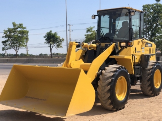 ขายรถตักล้อยาง KOMATSU WA100-6 ปี 2013 รถนอกนำเข้าเองจากญี่ปุ่น สภาพสวยพร้อมใช้ มีVDOการทำงานครับ ขายรถตักล้อยาง KOMATSU WA100-6 ปี 2013 รถนอกนำเข้าเองจากญี่ปุ่น สภาพสวยพร้อมใช้ มีVDOการทำงานครับ