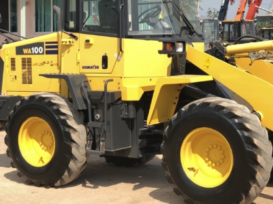 ขายรถตักล้อยาง KOMATSU WA100-6 ปี 2013 รถนอกนำเข้าเองจากญี่ปุ่น สภาพสวยพร้อมใช้ มีVDOการทำงานครับ ขายรถตักล้อยาง KOMATSU WA100-6 ปี 2013 รถนอกนำเข้าเองจากญี่ปุ่น สภาพสวยพร้อมใช้ มีVDOการทำงานครับ