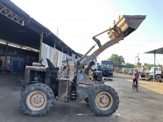 ขายรถตักเอวอ่อน FURUKAWA FL60A