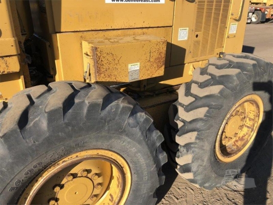 Caterpillar 140H #2ZK06014 : รถเกรดอเมริกา พร้อมสแคริฟายด์ โทร. 080-6565422 (หนิง)