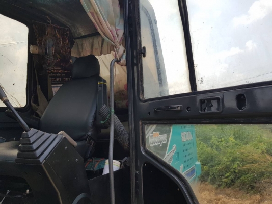 ขายแบคโฮ KOBELCO.SK120-// ไฟฟ้าครบเอกสารอินวอยราคา 650,000