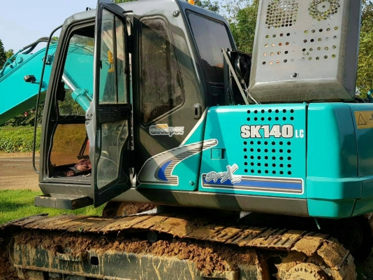 ขายแบคโฮ KOBELCO.SK120-// ไฟฟ้าครบเอกสารอินวอยราคา 650,000