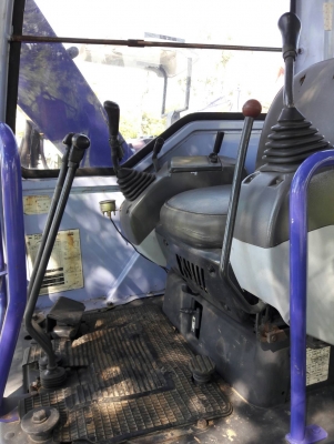 ขายรถขุด KOMATSU PC50uu-2 เครื่องโคมัสสุ เครื่องยนต์4D84 คอนโทรลน้ำมัน ปั้มเฟือง แทรคยาง มีใบมีด แขนสไลด์ รถเก่านอก มีเอกสาร พร้อมใช้งาน ขายรถขุด KOMATSU PC50uu-2 เครื่องโคมัสสุ เครื่องยนต์4D84 คอนโทรลน้ำมัน ปั้มเฟือง แทรคยาง มีใบมีด แขนสไลด์ รถเก่านอก มีเอกสาร พร้อมใช้งาน