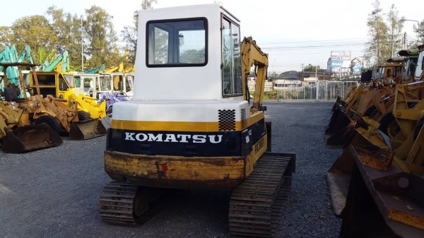 ต้องการขายรถขุดยี่ห้อKOMATSU-PC40-6 รถนอกนำเข้าจากญี่ปุ่น