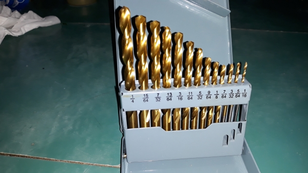 ขายดอกสว่านชุด13ดอกงานเก่าเก็บ ขายดอกสว่านชุด13ดอกงานเก่าเก็บ