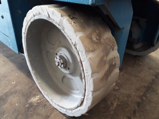 กระเช้าไฟฟ้า X-LIFE GINIE GS2632 # 76214 ยกสูง 7.9เมตร  มือสองญี่ปุ่น