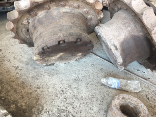 ขายตัวเดินHITACHI EX120-2 คู่ละ130,000