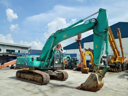 KOBELCOS K200-8 # YN12-60481 มีลายแย็ก มือสองญี่ปุ่น