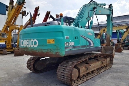 KOBELCOS K200-8 # YN12-60481 มีลายแย็ก มือสองญี่ปุ่น