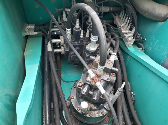 KOBELCOS K200-8 # YN12-60481 มีลายแย็ก มือสองญี่ปุ่น