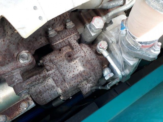 KOBELCOS K200-8 # YN12-60481 มีลายแย็ก มือสองญี่ปุ่น