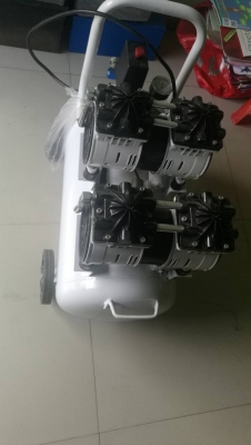 ขายปั้มลม ขนาด50ลิตร 3500บาท