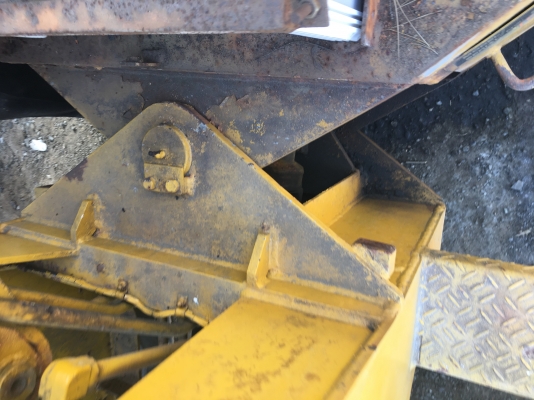 ขายรถตักMISUI HL5ขนาด1คิวเก่านอกพร้อมใช้ มีเอกสารนำเข้าราคา235000บาทสนใจโทร0915195453