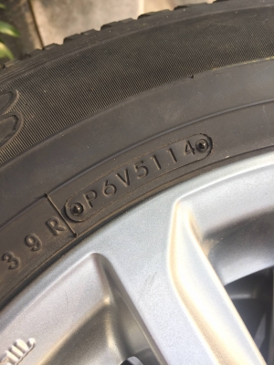 ขายล้อ TRITON ขอบ17 พร้อมยาง TOYO A28 245-65-17 ปี14 ชุดละ 5,500 บาท