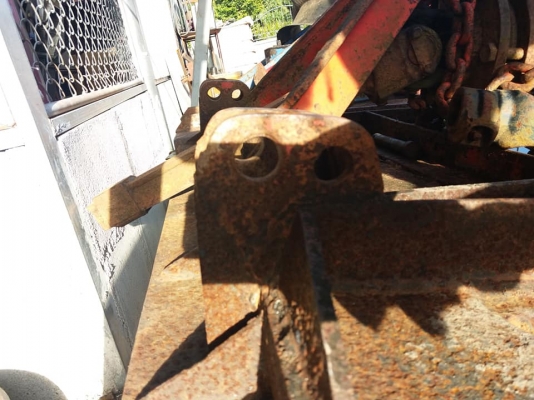 ขายตัดหญ้า ขนาด1.40 เมตร กระปุกใหญ่ขายตามสภาพ  ราคา 17,000 บาท  084-9997463