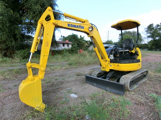 ขายรถขุดแบคโฮ KOMATSU 30MR-1 ขนาดPc-30 รถเก่านอกแท้100\% #คอนโทนสั้นปั๊มนิ้ว เครื่องดี ระบบไว รถพร้อมใช้งาน เอกสารใบอินวอยครบ  ????ราคา 410,000 ต่อรองได้???? ☎️ สนใจติดต่อ 096-3268553 (สถิตย์พันธ์) ???? ID LINE 0963268553  ร้านรุ่งเจริญแทรกเตอร์ อำเภอพระพุ