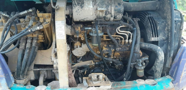 ขายรถแบคโฮ KOMATSU PC40-7 เอกสารอินวอย ราคา 400000 ขายรถแบคโฮ KOMATSU PC40-7 เอกสารอินวอย ราคา 400000
