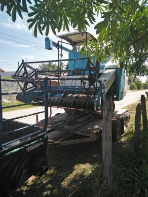 ขาย 65.000บาท รถเกี่ยวข้าวซันเทค อุ้ม800กิโล เครื่องปั้มแรงดี