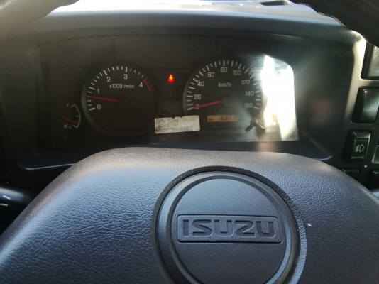 6 ล้อกลาง *EURO.3* ISUZU NMR 130 แรงม้า *คอมมอนเรว* ยาว 4.30 ม.* รถสวยเดิม+พร้อมใช้งาน * รถห้างแท้ *