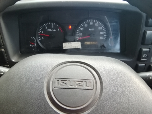 6 ล้อกลาง *EURO.3* ISUZU NMR 130 แรงม้า *คอมมอนเรว* ยาว 4.30 ม.* รถสวยเดิม+พร้อมใช้งาน * รถห้างแท้ *