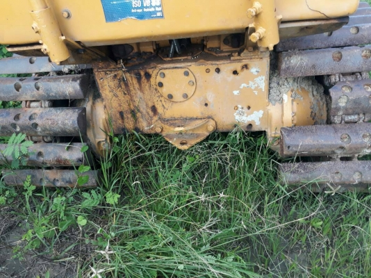 ขายรถแทรคเตอร์ KOMATSU D20P-5 สไลด์ใบมีด ราคา 160000