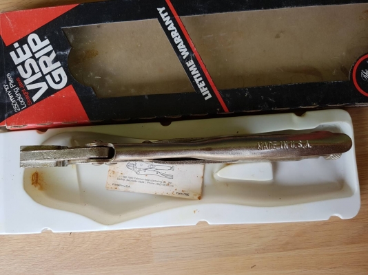 ขายคีมล็อกVISE GIRP 10R MADE IN USA. รุ่นกล่องแดงใหม่เก่าเก็บ ขายคีมล็อกVISE GIRP 10R MADE IN USA. รุ่นกล่องแดงใหม่เก่าเก็บ