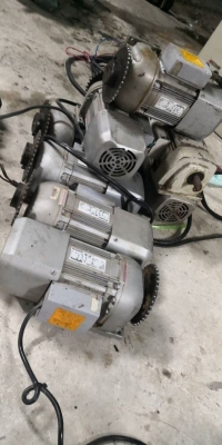 ลูกละ 1,500 บ.ส่งถึงบ้านฟรี โทร 083-2000058 LINE ID: line832923 มอเตอร์เกียร์ยี่ห้อ MITSUBISHI ขนาดก