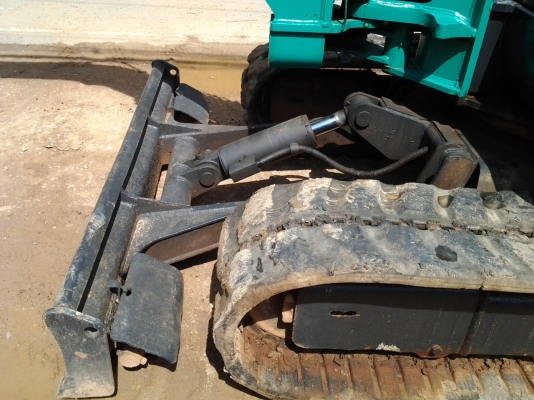 ด่วนขายรถแบ๊คโฮ KOBELCO SK45 ปั๊มนิ้ว 199,000 บาท (ราคานี้ก่อนสิ้นเดือนนี้เท่านั้นครับ)
