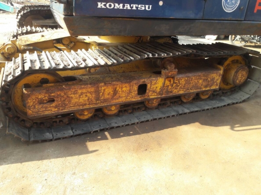 ขายจ้า..KOMATSU PC60-6 เก่านอกแท้  เดิมๆๆมีผานดัน เครื่องปั๊มดี ใช้งานมาน้อย โทร 089-3818694. จ๊อย