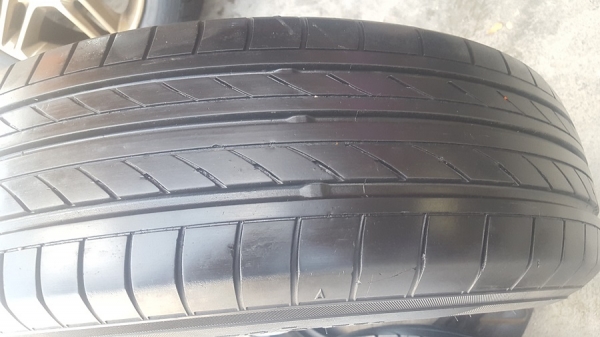 ขายล้อNISSAN March15 ยาง175/65/15 ปี 17  4 ล้อ