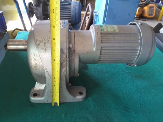 มอเตอร์เกียร์ 1:300 ไฟ 3 เฟส ยี่ห้อ GTR made in Japan