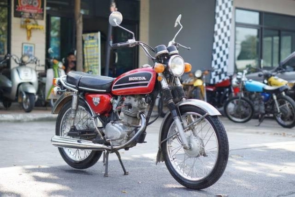 ร้าน วุฒิ นนบุรี ขาย HONDA CB125S สวยเดิม