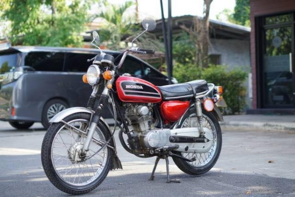 ร้าน วุฒิ นนบุรี ขาย HONDA CB125S สวยเดิม