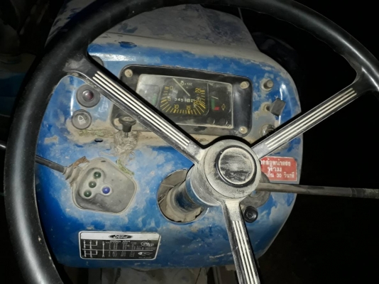 รถไถ2เพลา ford6610 ดุมล้อทาราโล่ ได้อุปกรณ์ใบดัน ผาน3ผาน7 เอกสารเป็นทะเบียน อยุ่ขอนแก่น ราคา450,000บ. สนใจ0835601591