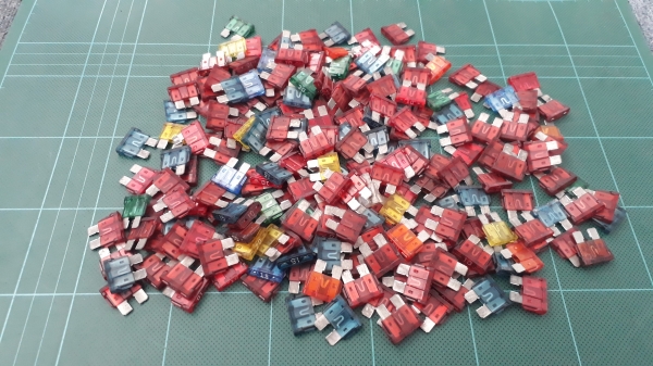 ฟิวส์รถยนต์ แบบ STANDARD ฟิวส์เสียบแท้ญี่ปุ่น