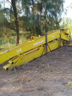 ชุดบูมอาร์มยาว 40 ฟุต KOBELCO SK120 ของใหม่จากนอก พึ่งนำเข้ามา อุปกรณ์ครบชุด