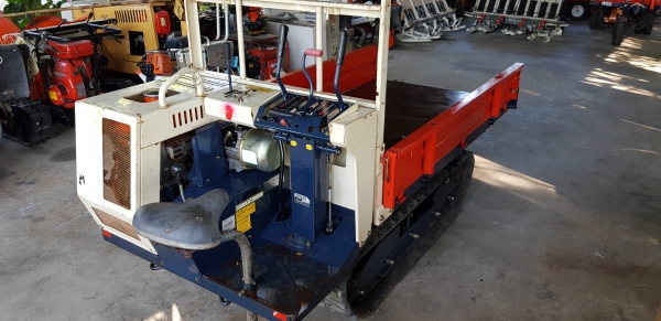 750 โล 7 แรง แทรคยาง 90 \% ราคา  สอบถามได้ ต่อรองได้ ขายได้ขายพร้อมใช้งาน กะบะกว้าง 1.10 x 1.70 ซ.ม.