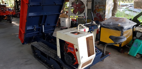 750 โล 7 แรง แทรคยาง 90 \% ราคา  สอบถามได้ ต่อรองได้ ขายได้ขายพร้อมใช้งาน กะบะกว้าง 1.10 x 1.70 ซ.ม.