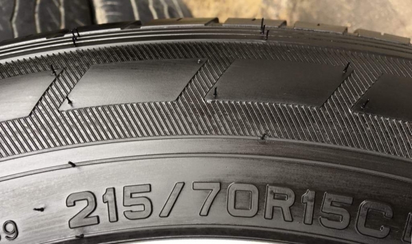 ล้อแม็กป้ายแดง Mitsu Triton ขอบ 15 พร้อมยางป้ายแดง 215-70-15 Dunlop ปี 18 แม็กสวย ตุ่มยางอลัง