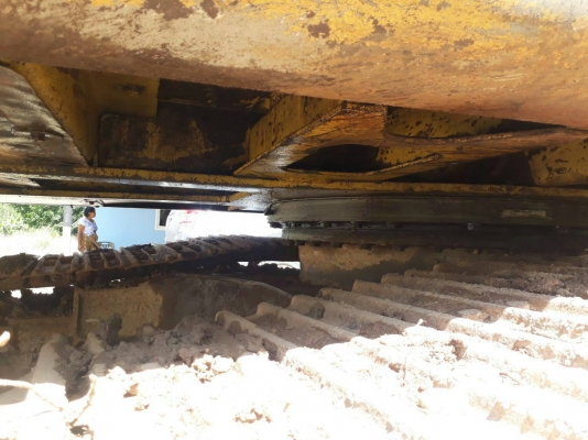 มี VDO ให้ชม.KOMATSU PC200-6 ซีเรียล 93826 เอกสารเล่ม ระบบไฟเต็ม ราคา 670000