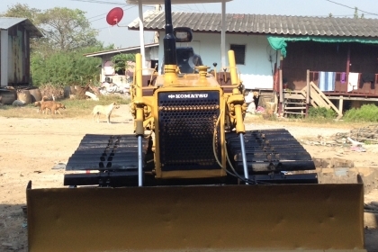 ขายรถแทร็กเตอร์D2-6PL รถสวยพร้อมใช้งาน เครื่องดี ช่วงล่างดี ใบแทร็กเต็มสวยทุกใบ โซ่บรูทดีไม่มีแตก ระบบเลี้ยวปกติ โทร0616613023แพรว