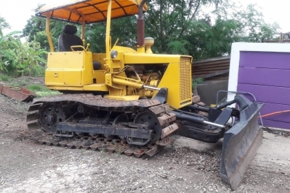 ขายรถแทร็กเตอร์D2-5P 5กระบอก สไลด์6ทิศทาง เครื่องดี ใบแทร็กเต็ม ระบบเลี้ยวปกติ รถพร้อมใช้งาน โทร0616613023แพรว