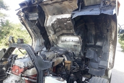 ขายครับ อีสุ เดก้า 6ล้อ เครื่อง200 แรง ปี48 ยุโร 2 หัวชัชชี. ยาว 7.2 ม. สวยเดิม ราคา 680,000 สนใจ 089-5367218 081-4252943