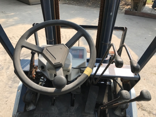 (ลดกระหน่ำ)ขายFORKLIFT KOMATSU FG20-11(2ตัน) สวยเดิมจากญี่ปุ่น ยังไม่เคยใช้ในไทย 125,000เท่านั้น!!