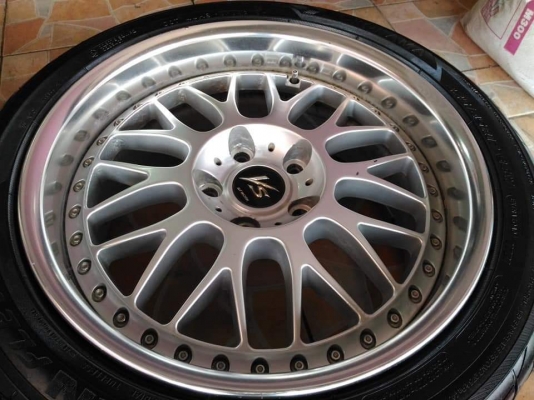 ล้อแท้ Work VS-XX ขอบ 17 (หน้าตื้นหลังลึก) ยาง Yokohama Advan Fleva 225 45 17 กลางปี 2016 ทั้งชุด 27,500.- เทิร์นได้ ใส่ฟรี รับบัตรเครดิตค่ะ ล้อแท้ Work VS-XX ขอบ 17 (หน้าตื้นหลังลึก) ยาง Yokohama Advan Fleva 225 45 17 กลางปี 2016 ทั้งชุด 27,500.- เทิร์นได้ ใส่ฟรี รับบัตรเครดิตค่ะ