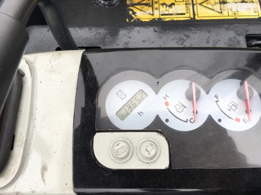 รถขุดเล็ก Komatsu PC35MR2 เก่านอก ญี่ปุ่นแท้ แทรคยาง สภาพนางฟ้า สนใจติดต่อ 0874880101 รถขุดเล็ก Komatsu PC35MR2 เก่านอก ญี่ปุ่นแท้ แทรคยาง สภาพนางฟ้า สนใจติดต่อ 0874880101