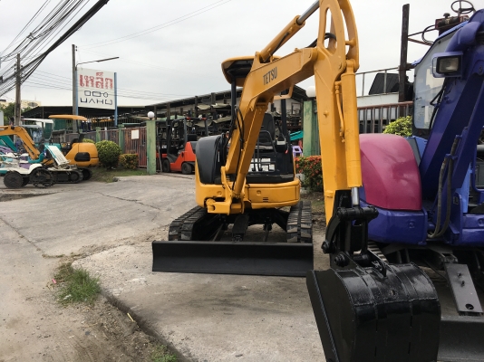 รถขุดเล็ก Komatsu PC35MR2 เก่านอก ญี่ปุ่นแท้ แทรคยาง สภาพนางฟ้า สนใจติดต่อ 0874880101 รถขุดเล็ก Komatsu PC35MR2 เก่านอก ญี่ปุ่นแท้ แทรคยาง สภาพนางฟ้า สนใจติดต่อ 0874880101